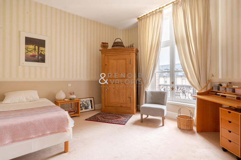 Appartement - 86 m² - 3 pièces