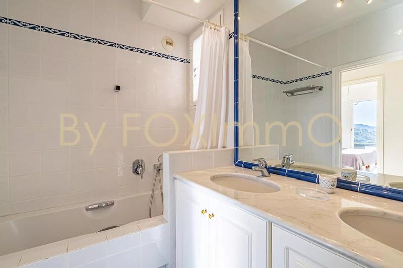 Villa - 142 m² - 5 pièces