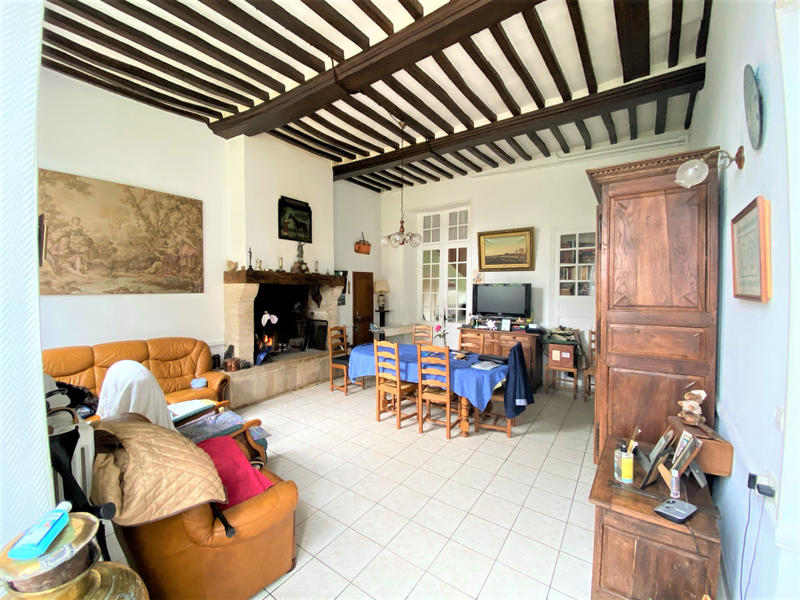 Corps de ferme - 195 m² - 8 pièces