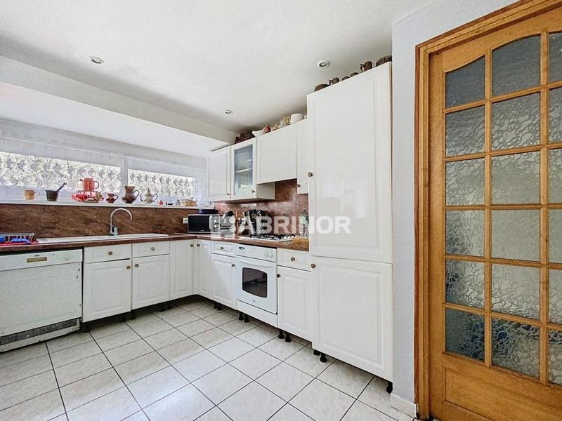 Maison - 92 m² - 4 pièces