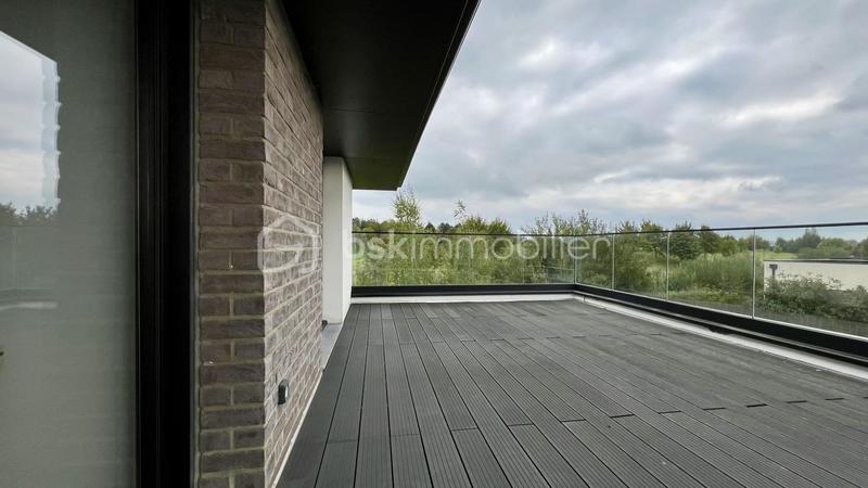 Maison - 190 m² - 6 pièces