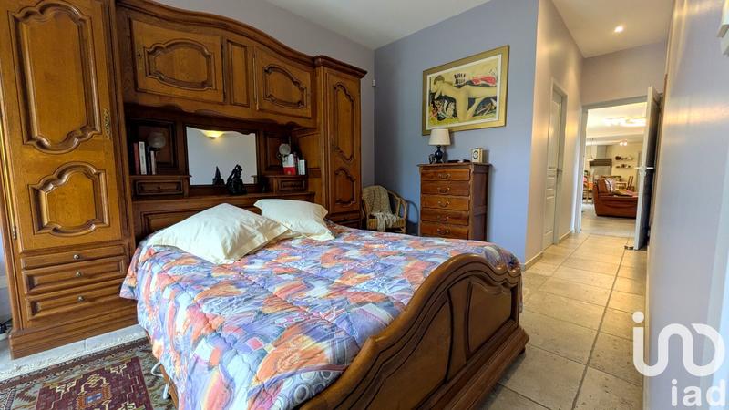 Maison - 218 m² - 6 pièces