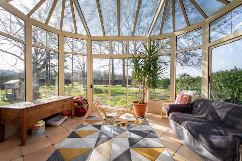 Maison - 478 m² - 10 pièces