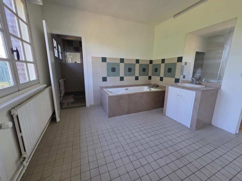 Pavillon - 279 m² - 10 pièces