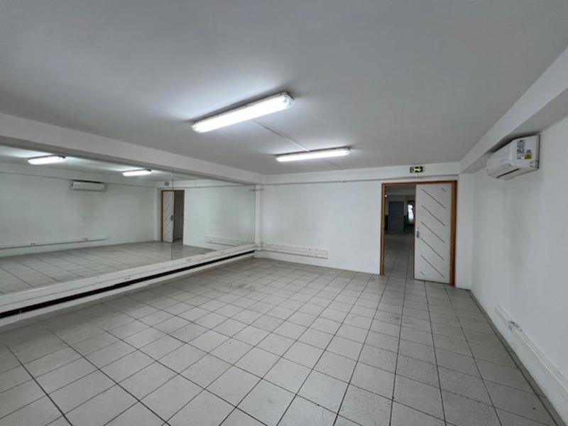 Local commercial - 270 m²