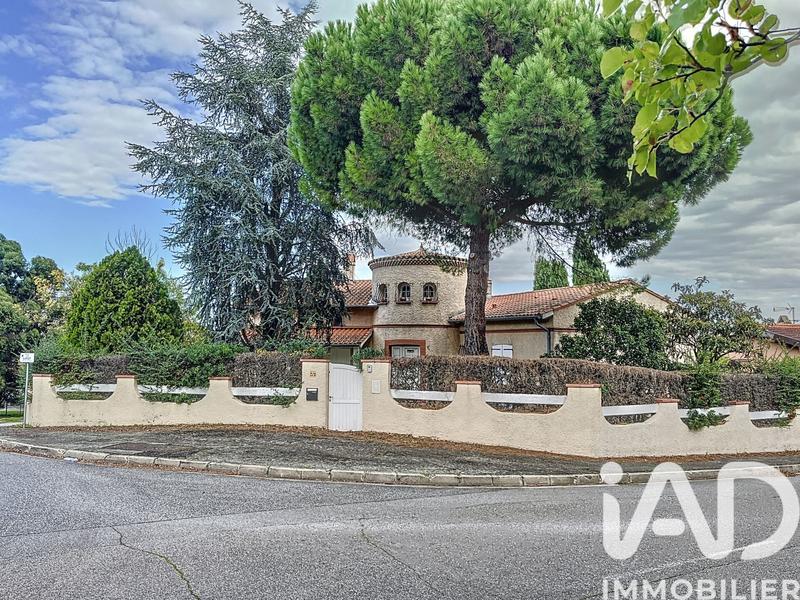 Maison - 170 m² - 5 pièces