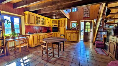 Maison - 154 m² - 7 pièces