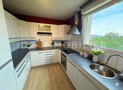 Appartement - 98 m² - 4 pièces