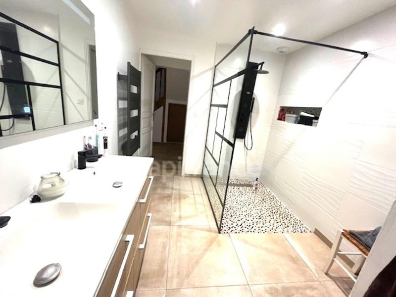 Maison - 170 m² - 7 pièces