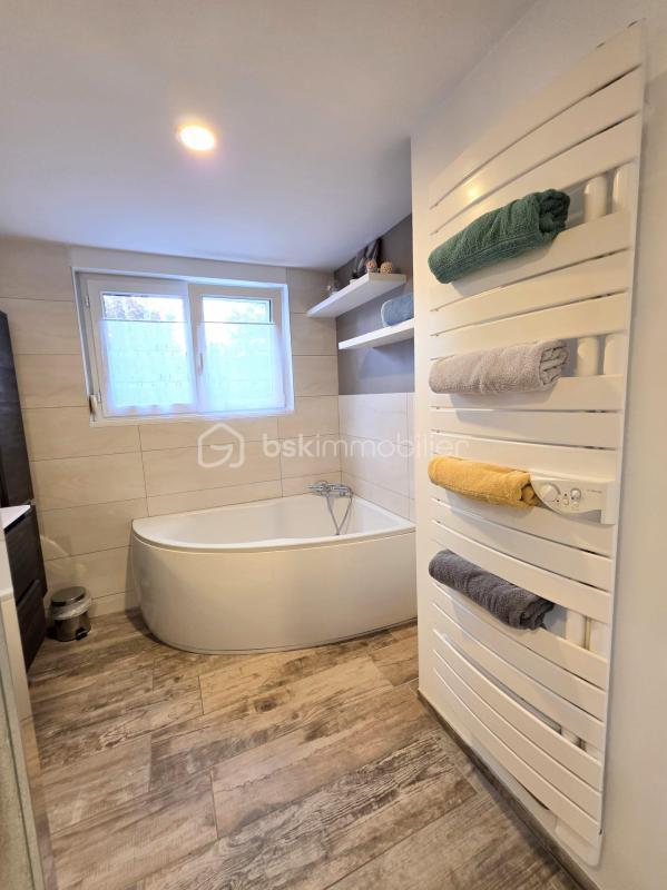 Maison - 148 m² - 7 pièces