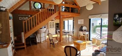 Maison - 160 m² - 7 pièces