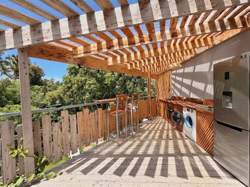 Maison - 163 m² - 8 pièces