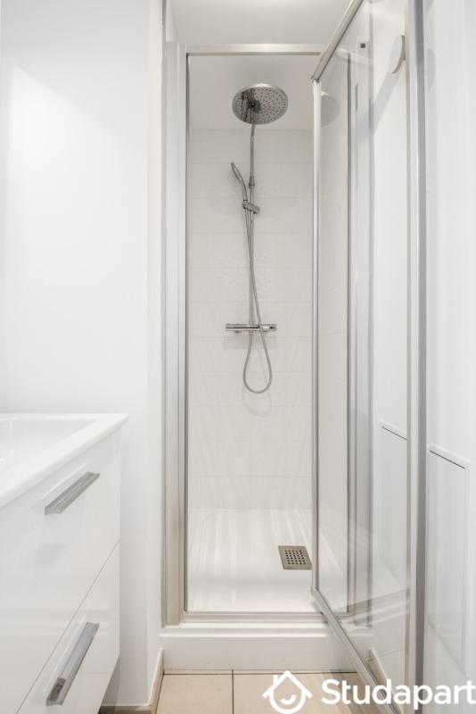 Chambre - 9 m² - 1 pièce