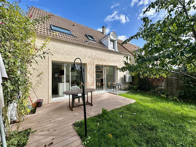 Maison - 140 m² - 6 pièces