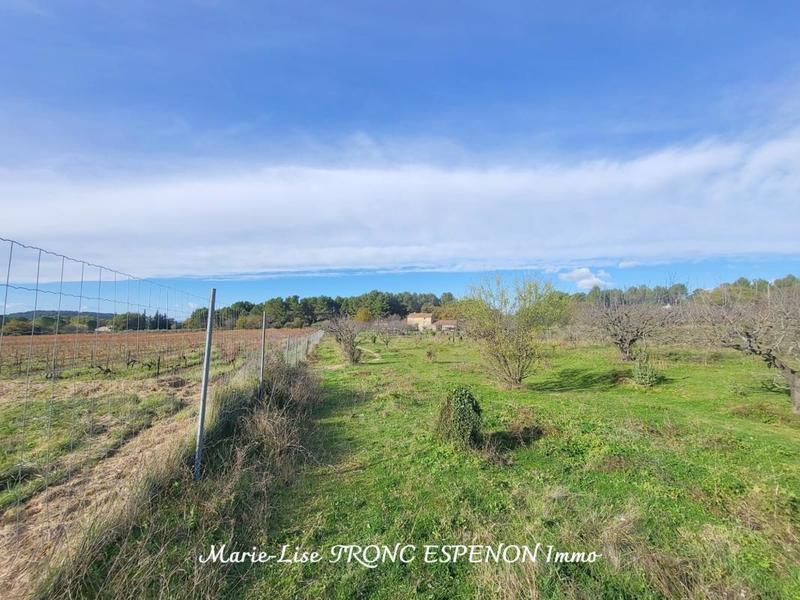 Mas - 266 m² - 8 pièces