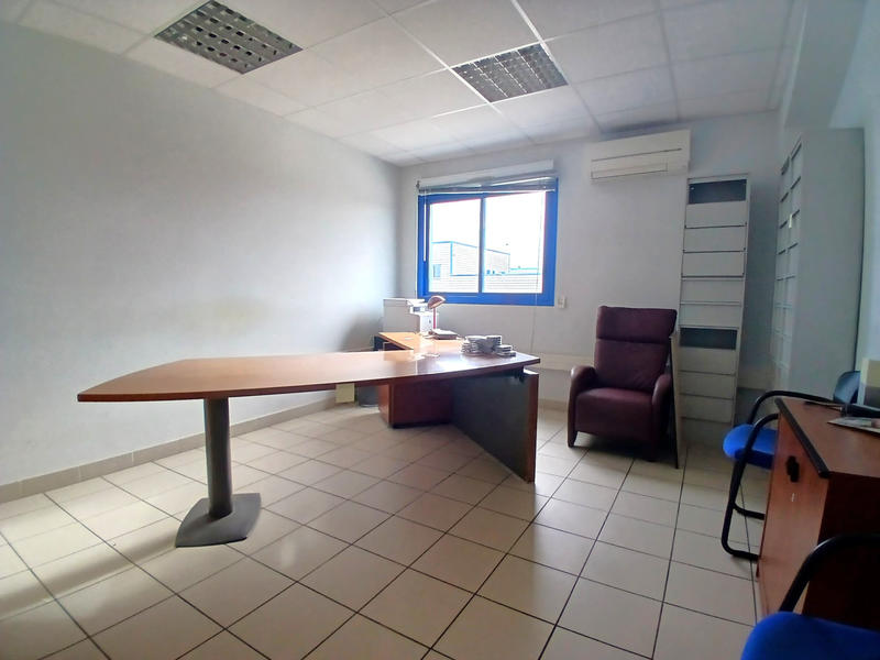 Bureau - 317 m²