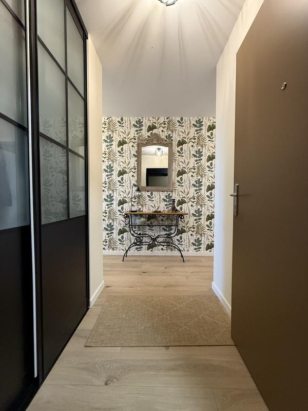 Appartement - 93 m² - 4 pièces