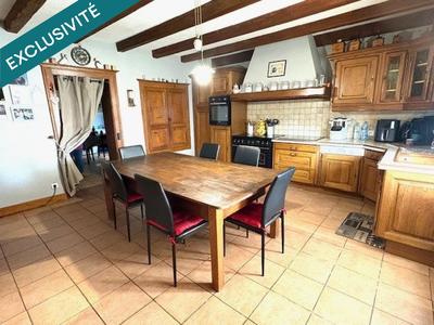 Maison - 193 m² - 7 pièces