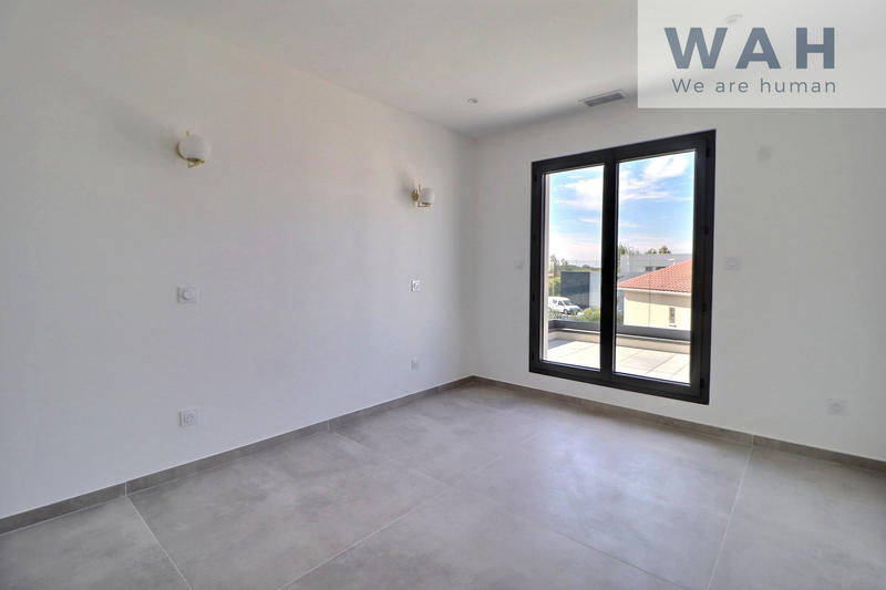 Villa - 164 m² - 5 pièces