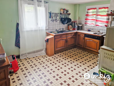 Maison - 141 m² - 7 pièces