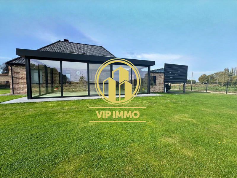 Maison - 180 m² - 5 pièces