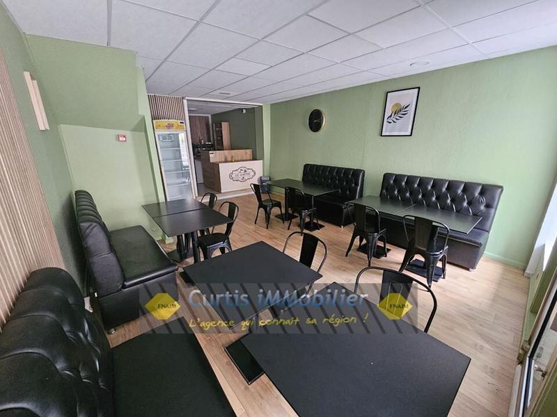 Local commercial - 70 m² - 3 pièces