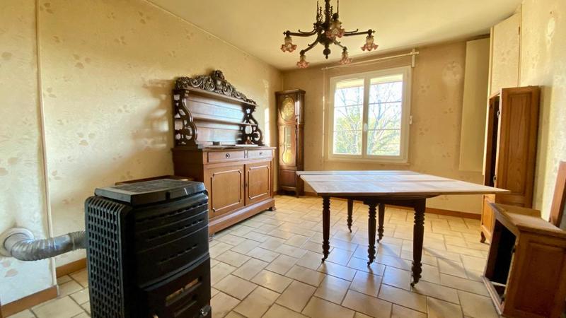 Maison - 90 m² - 5 pièces