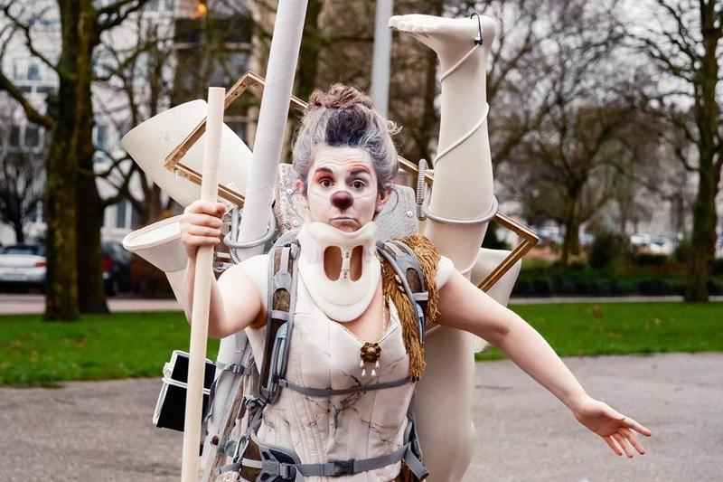 Spectacle  "N’être"