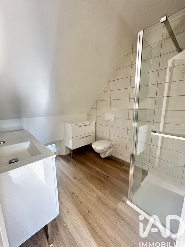 Maison - 88 m² - 4 pièces