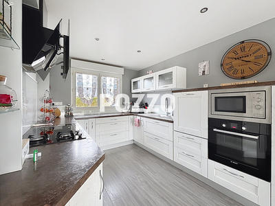 Maison - 150 m² - 6 pièces