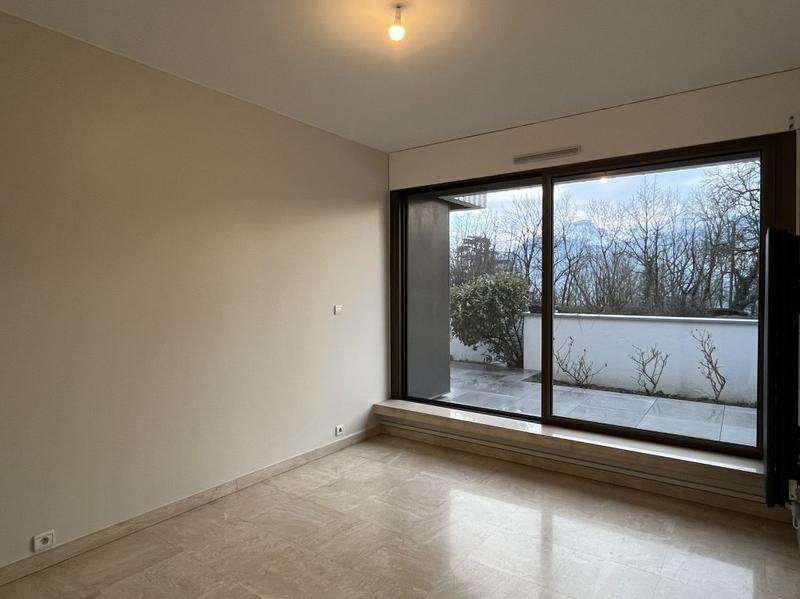 Appartement - 149 m² - 5 pièces