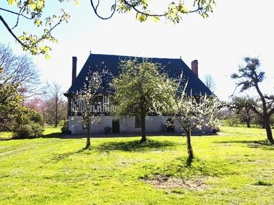 Manoir - 320 m² - 9 pièces