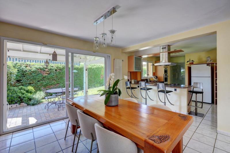 Maison - 190 m² - 7 pièces