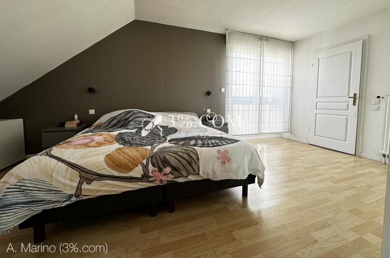 Appartement - 96 m² - 4 pièces