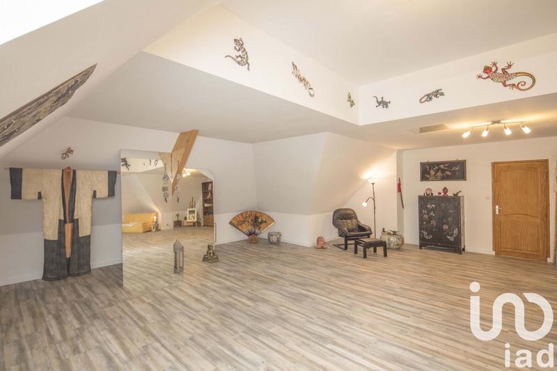 Maison - 321 m² - 10 pièces