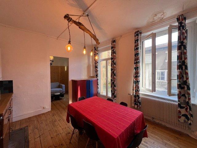 Maison - 80 m² - 4 pièces