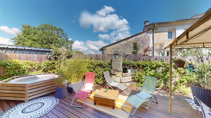 Maison - 160 m² - 6 pièces