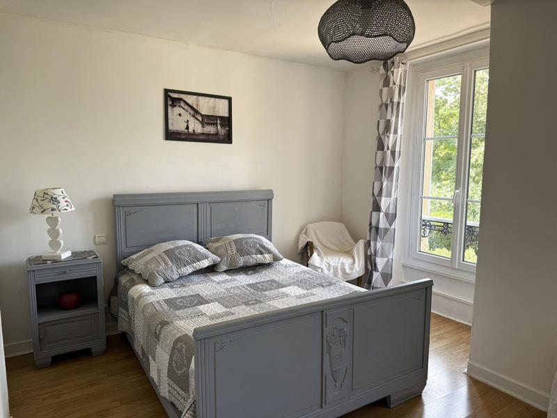 Propriété - 276 m² - 15 pièces