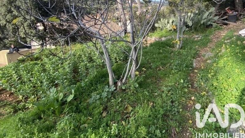 Maison - 328 m² - 16 pièces