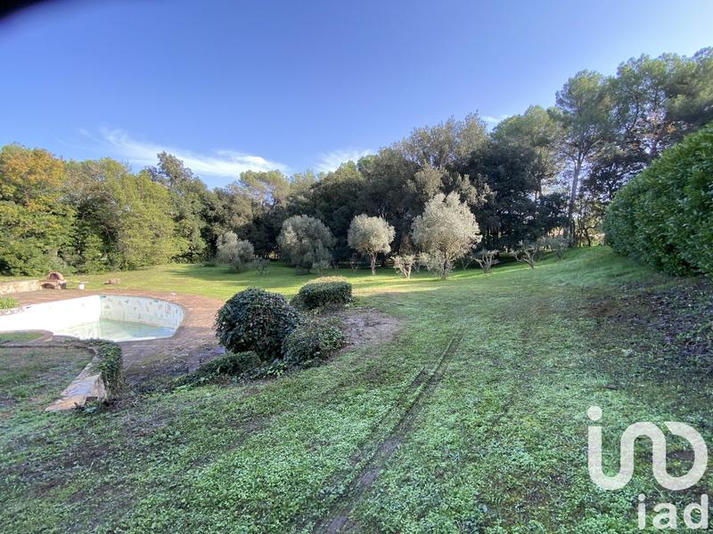 Maison - 437 m² - 8 pièces