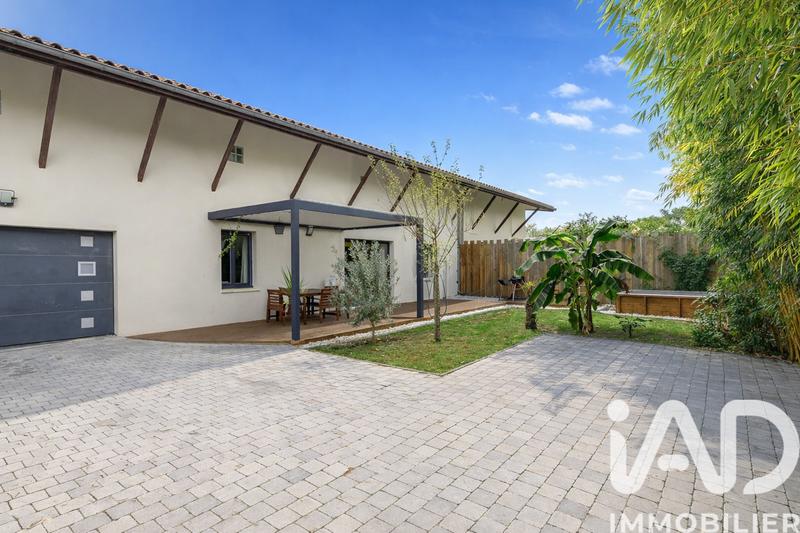 Maison - 120 m² - 6 pièces