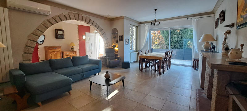 Maison - 140 m² - 5 pièces