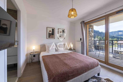 Appartement - 90 m² - 4 pièces