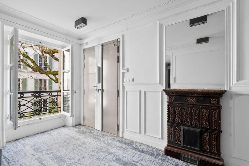 Bureau - 142 m² - 5 pièces