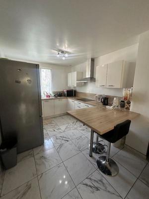 Pavillon - 114 m² - 7 pièces