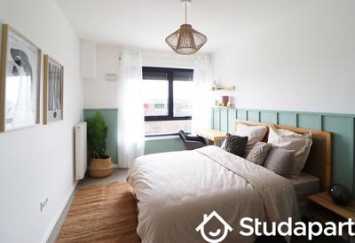 Chambre - 10 m² - 1 pièce