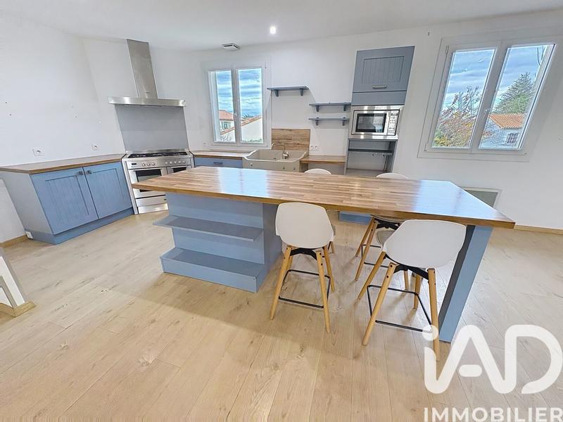 Maison - 133 m² - 7 pièces