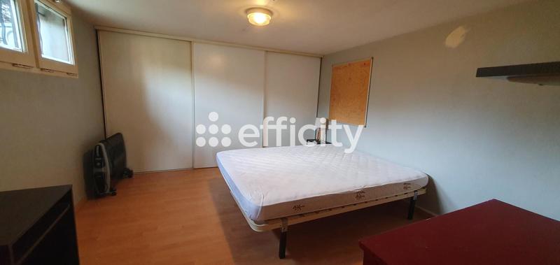 Maison - 193 m² - 7 pièces