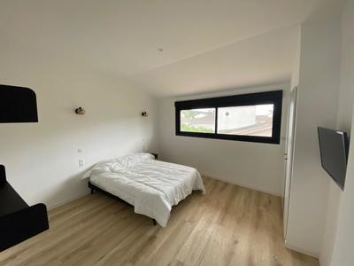 Chambre - 13 m² - 1 pièce