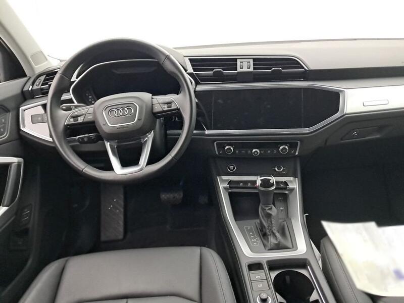Audi Q3 35tdi 150ch s tronic 7 Sline